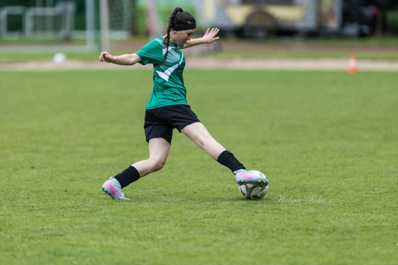 Bild 165 - Loewinnen Cup